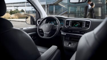 Peugeot e-Traveller interior
