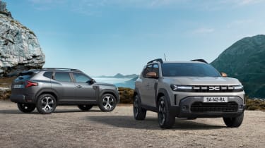 2024 Dacia Duster front static view