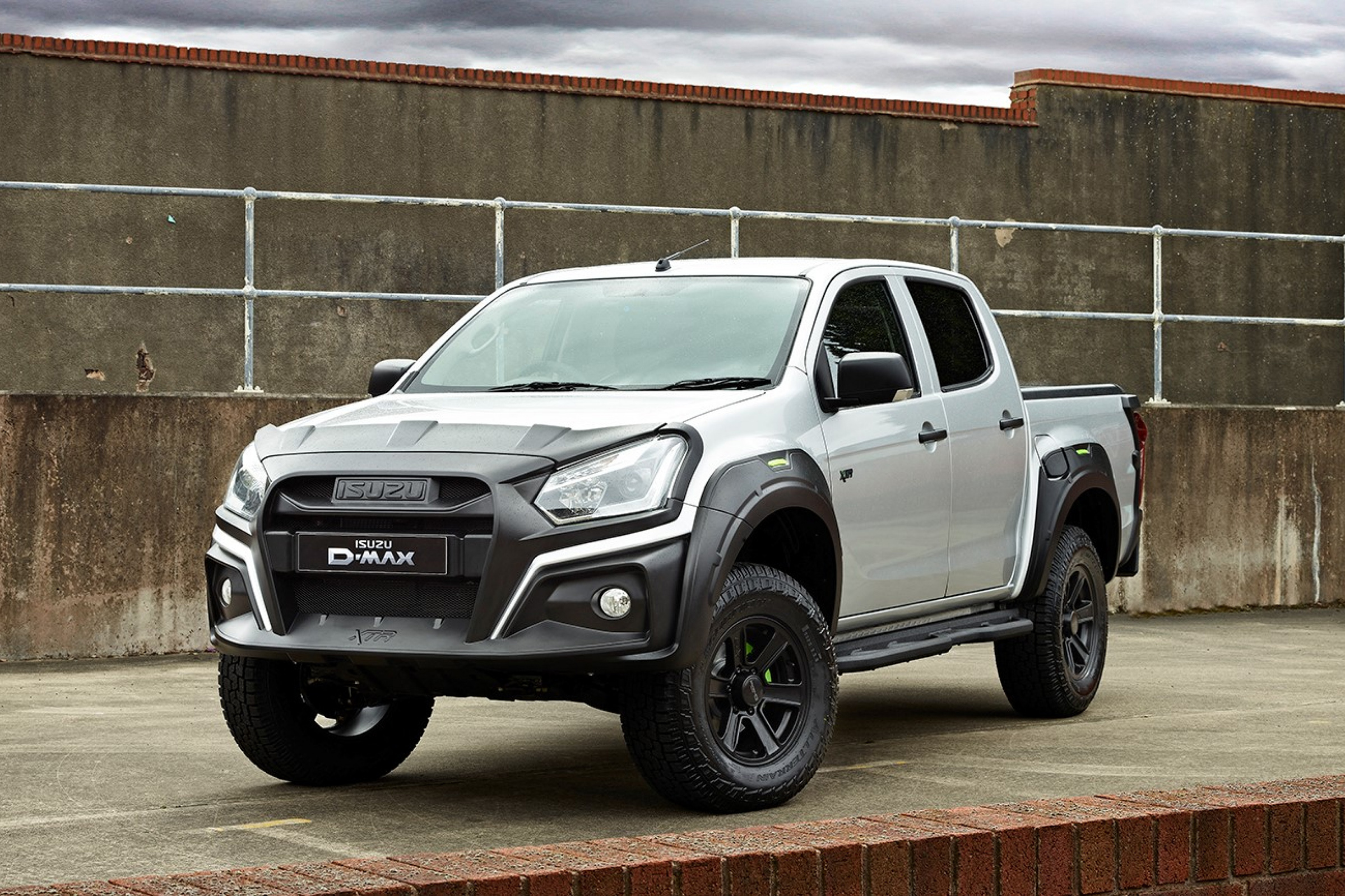 Two new Isuzu DMax pickup models revealed pictures Carbuyer
