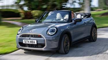 MINI Cooper Convertible front quarter