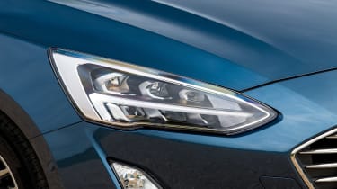 ford focus reviews reliability