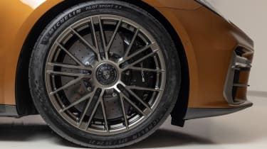 2024 Porsche Panamera wheel view