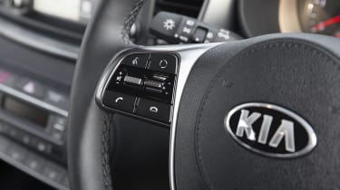 Kia Sorento SUV steering wheel