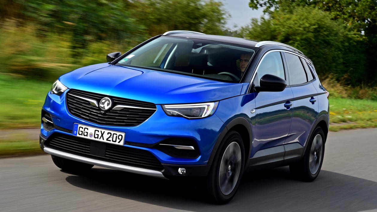 Vauxhall Grandland X review gallery Carbuyer