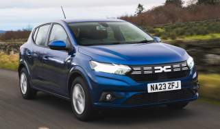 Dacia Sandero front quarter