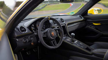 Porsche 718 Cayman coupe steering wheel