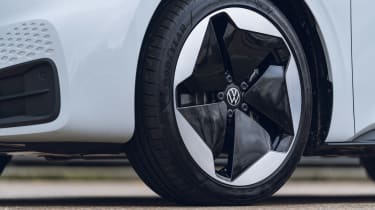 Volkswagen ID.3 Tour Pro S wheel