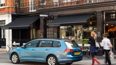 Volkswagen Golf Estate 13 Pictures Carbuyer