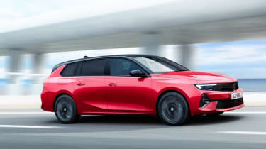 2023 Vauxhall Astra Electric Sports Tourer - front