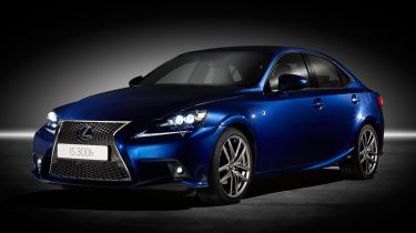 Lexus IS 300h 2013 front quarter