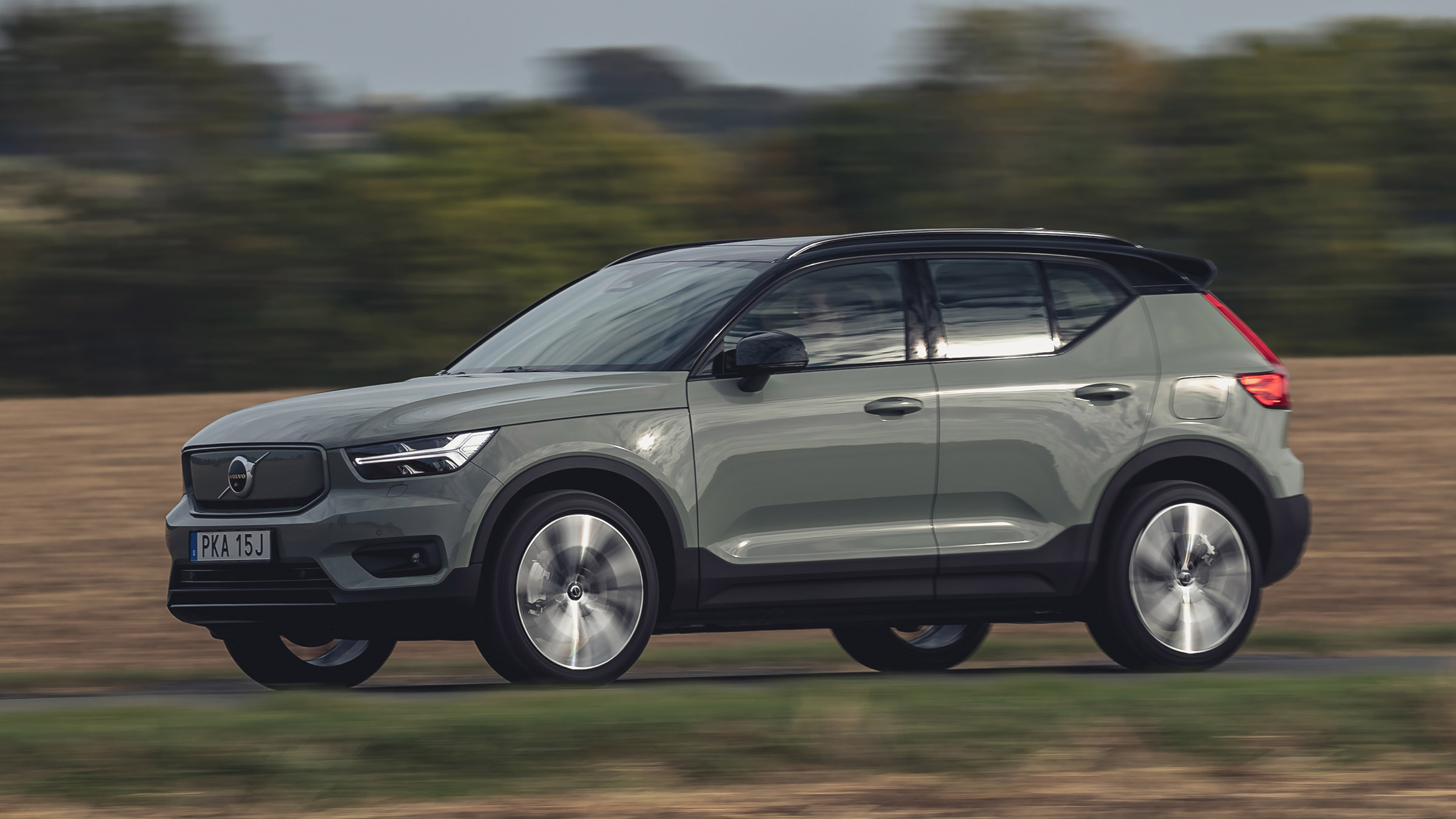 2024 Volvo Xc40 Recharge Review Olive Ashleigh