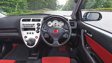 Honda Civic Type R - interior 