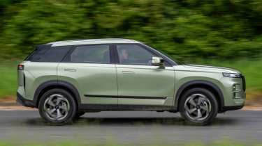 Jaecoo 7 SUV profile dynamic