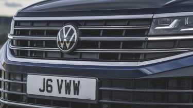 Volkswagen Touareg facelift grille