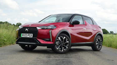 DS 3 E-Tense front quarter static