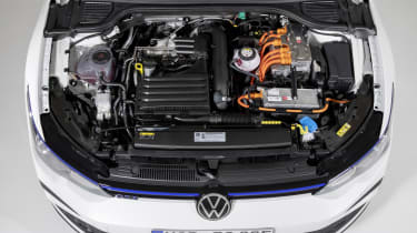 VW Golf GTE