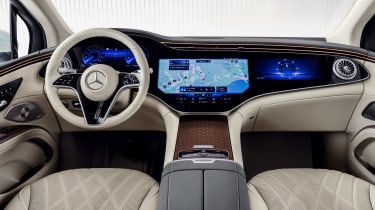 Mercedes EQS SUV interior