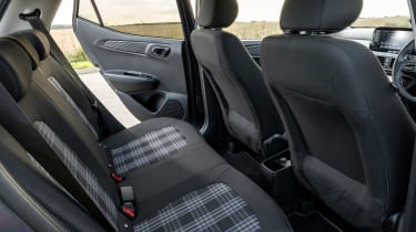 Hyundai i10 facelift rear seats