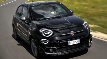 Fiat 500x Suv Review Carbuyer