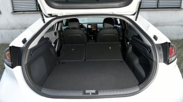 Hyundai Ioniq Plug-in Hybrid boot - seats down