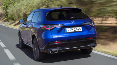 Honda ZR-V SUV rear tracking