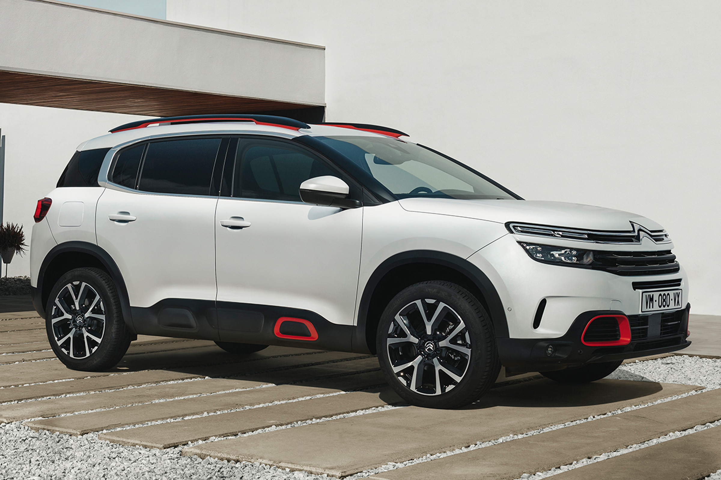 Citroen C5 Aircross Suv 19 Prices Specification And Release Date Carbuyer